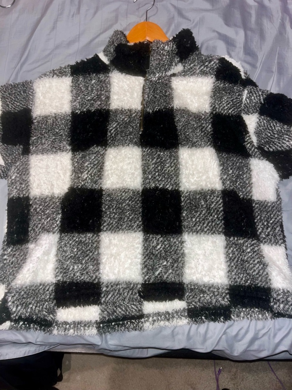 Love Tree Black and White Fuzzy Pullover
